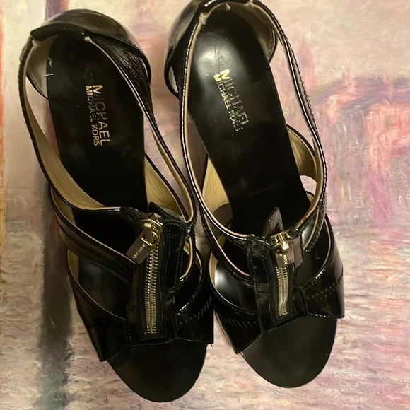 Michael Michael Kors women’s shoes - Picture 2 of 8